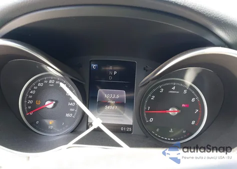 2018 Mercedes-Benz C 300 из США, поврежденный, VIN 55SWF4JB3JU239043